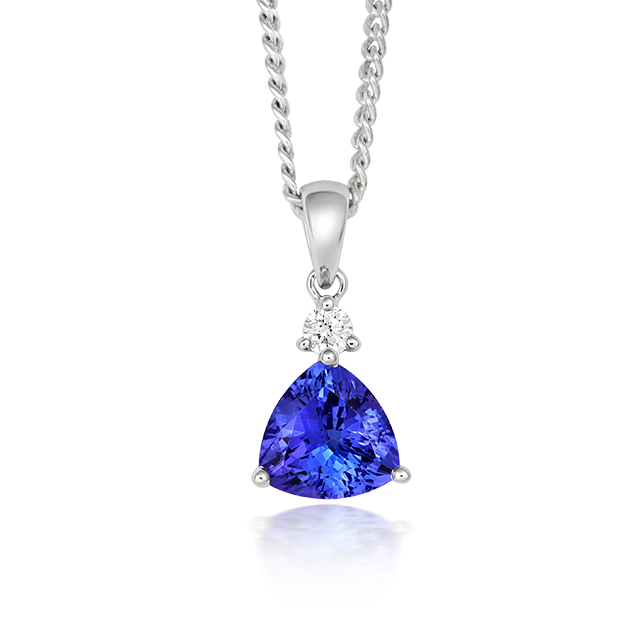 Classic Tanzanite Pendant